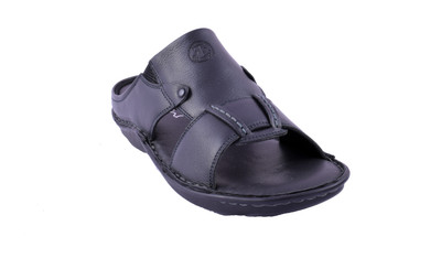 

Trenders Men Black Sandals