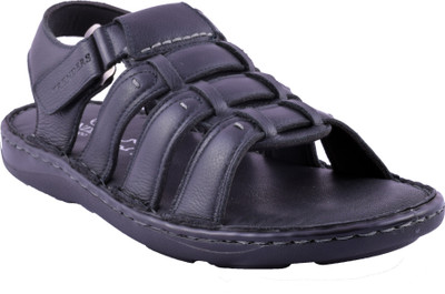 

Trenders Men Black Sandals