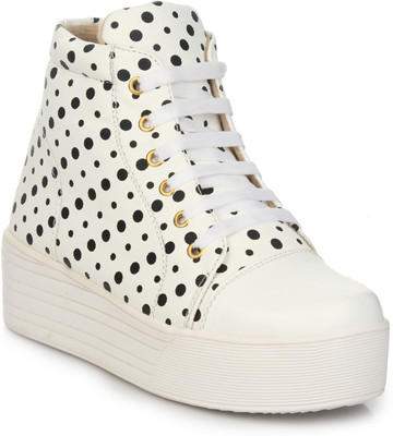 

VAYONAA Sneakers For Women(White, 07;white