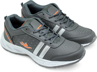 columbus sports shoes flipkart