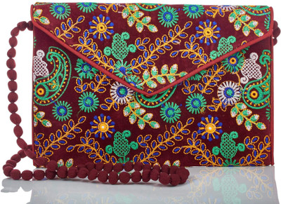 

Vincraft Women Casual Multicolor Cotton Sling Bag