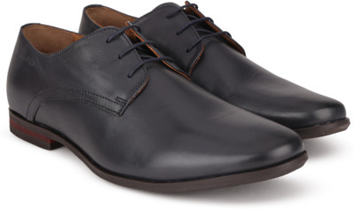 

Hush Puppies By Bata SUAVE DERBy Lace Up For Men(Black, Blue