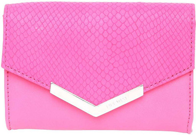 Nine West Casual Pink Clutch