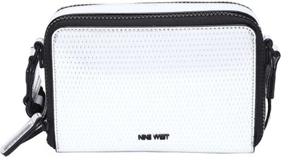 

Nine West Casual Silver Clutch