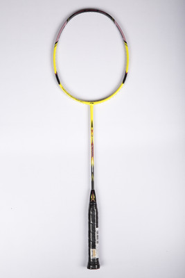 

Li-Ning ULTRA CARBON 3500 Yellow Unstrung Badminton Racquet(G4 - 3.25 Inches, 89 g)