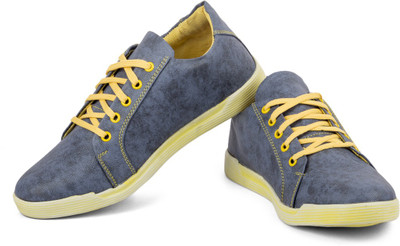 

RockSoft Superior Sneakers For Men(Blue
