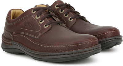 

Clarks NATURE THREE MAHOGANY LEATHER Casuals For Men(Brown, Mahogany lea