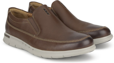 Clarks Unbyner Easy Dark Brown Lea Slip On For Men(Brown