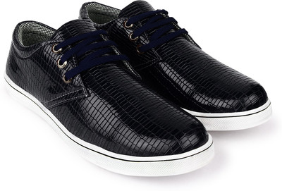 

Footista Spyder Party Wear For Men(Navy