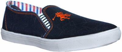 

MarcoUno MarcoUno Black Slip-On Casual Shoes Party Wear For Men(Blue
