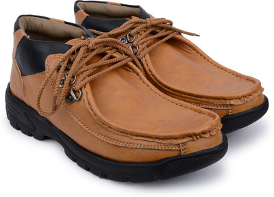 

Footista Vital Boots For Men(Tan