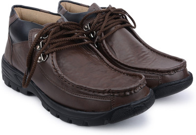 

Footista Vital Boots For Men(Brown