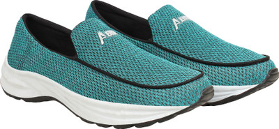 

Aero Aspire Running Shoes For Men(Green, Cyan