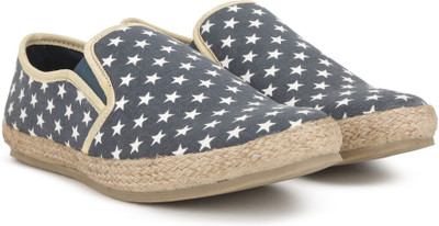 

North Star by Bata DROGO Loafers For Men(Beige, Blue