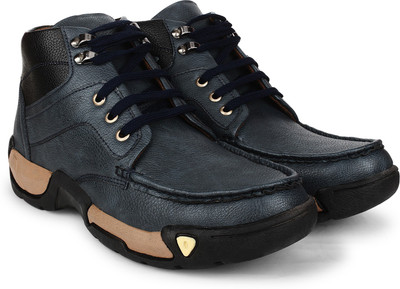 

Footista Capture Outdoors For Men(Blue, Black