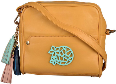 

FIZZA Women Casual Beige PU Sling Bag