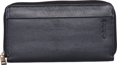 

Gulchee Casual Black Clutch