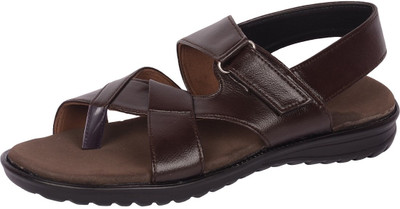 

Vonzo Men Brown Sandals