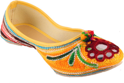 

Nayab Ethnic Jutis For Women(Multicolor