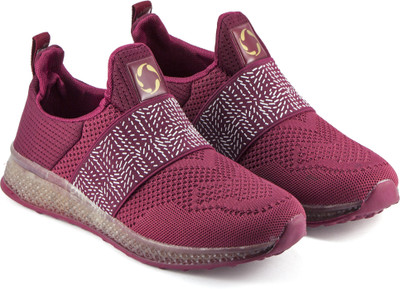 

DeVEE Star Hydra QX Fusion Maroon Slipon Walking Shoes For Men(Maroon