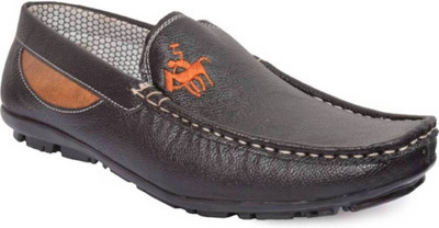 

OMCRAFTS UNQ-BW Loafers For Men(Black