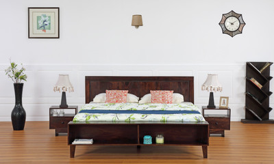 

Furnspace Alivar Sheesham Solid Wood King Bed(Finish Color - Walnut Sheesham Dark)