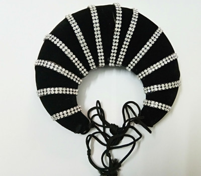 

UshaGold 0 Bun(Black)
