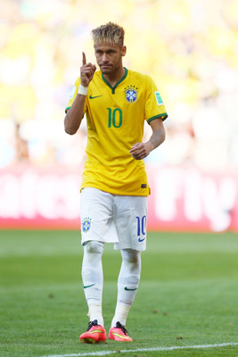 

KumkumArts Neymar Poster 12 x 18 Inch HD Quality Material Gloss Paper Paper Print(18 inch X 12 inch, Rolled)