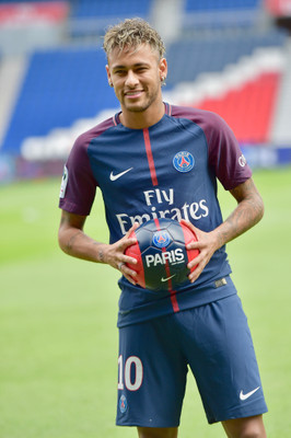 KumkumArts Neymar Poster 12 x 18 Inch HD Quality Material Gloss Paper Paper Print(18 inch X 12 inch, Rolled)