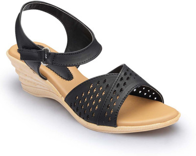 

Footsoul Women Black Wedges