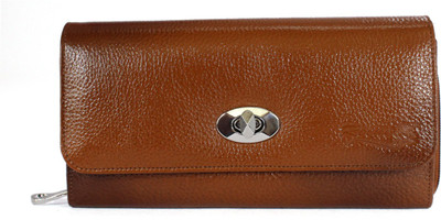 

REINE Formal Tan Clutch