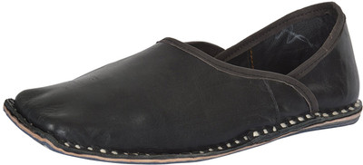 

Rajsahi Mojaris For Men(Black