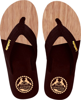 

Levitate Flip Flops, Dark brown