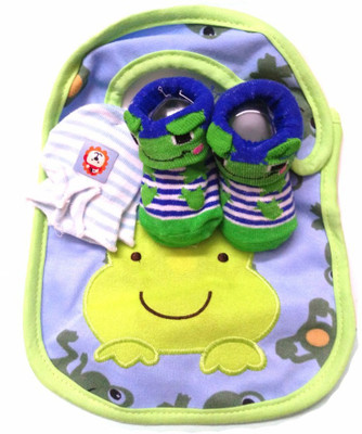 

Babies Bloom Green And Blue Turtle Design 3 Pcs High Quality Baby Bib, Anti Scratch Mittens And Socks Gift Set For Baby Boy(0-6 Months)(Multicolor)