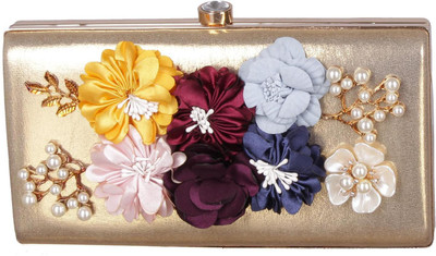 

aaradhya creations Party Gold Clutch