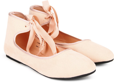 

United Colors of Benetton Girls Lace Dancing Shoes(Pink, 902