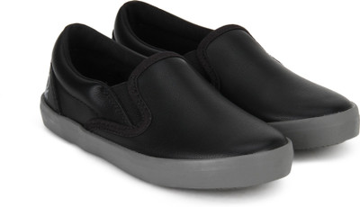 

United Colors of Benetton Boys Slip on Sneakers(Black, 902