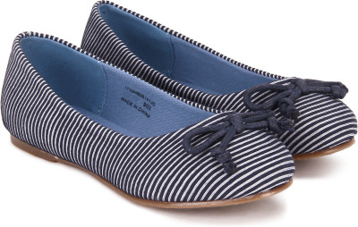 

United Colors of Benetton Girls Slip on Ballerinas(Dark Blue, 903