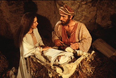 

KumkumArts Jesus Poster 12 x 18 Inch, HD Quality Image, Gloss Paper, Unframed, Qty 1 Paper Print(18 inch X 12 inch, Rolled)
