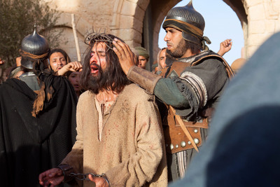 

KumkumArts Jesus Poster 12 x 18 Inch, HD Quality Image, Gloss Paper, Unframed, Qty 1 Paper Print(18 inch X 12 inch, Rolled)