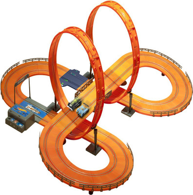 

Hot Wheels Track Set - 683 cm (with adaptor)(Multicolor)