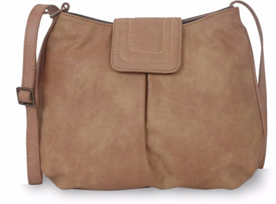 

Baggit Women Casual Brown PU Sling Bag