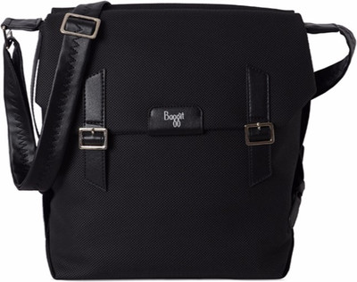 

Baggit Women Casual Black PU Sling Bag