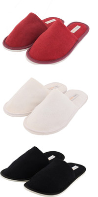 

Travelkhushi Slides, Black & maroon