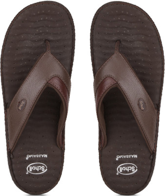 

Scholl BRADLEY THONG Flip Flops, Brown