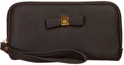 

Levise London Casual Black Clutch