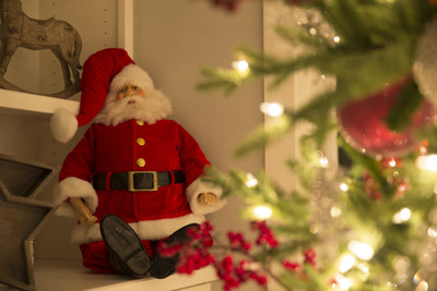 

KumkumArts Christmas Poster 12 x 18 Inch HD Quality Image, Gloss Paper, Unframed, Qty 1 Paper Print(18 inch X 12 inch, Rolled)