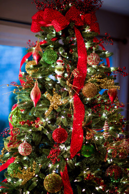 

KumkumArts Christmas Poster 12 x 18 Inch HD Quality Image, Gloss Paper, Unframed, Qty 1 Paper Print(18 inch X 12 inch, Rolled)