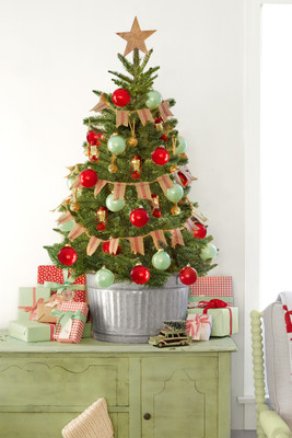 

KumkumArts Christmas Poster 12 x 18 Inch HD Quality Image, Gloss Paper, Unframed, Qty 1 Paper Print(18 inch X 12 inch, Rolled)