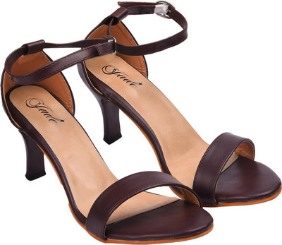 

Jade Women Brown Heels